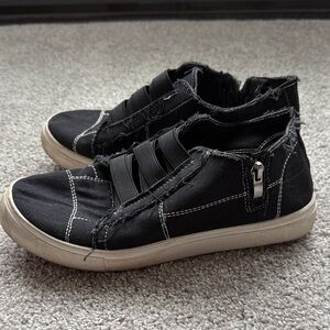 Black Canvas Slip-On Sneakers with White Stitching